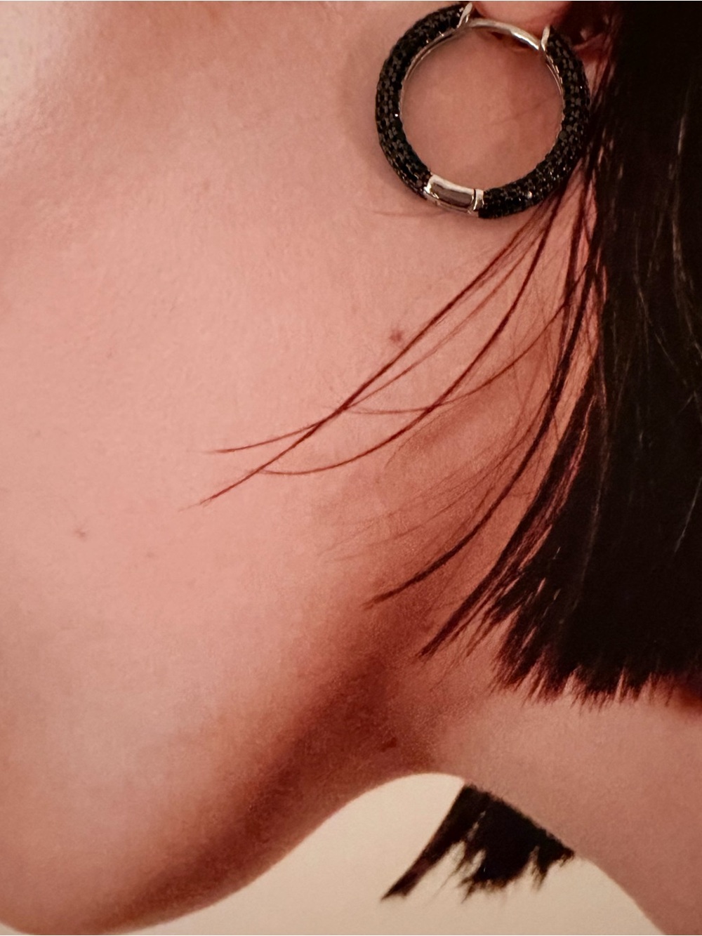 Black Hoop Earrings - Textured Circle Hoop
